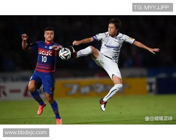 山形山神与东京绿茵的激烈对决展现足球魅力与团队精神的巅峰之战